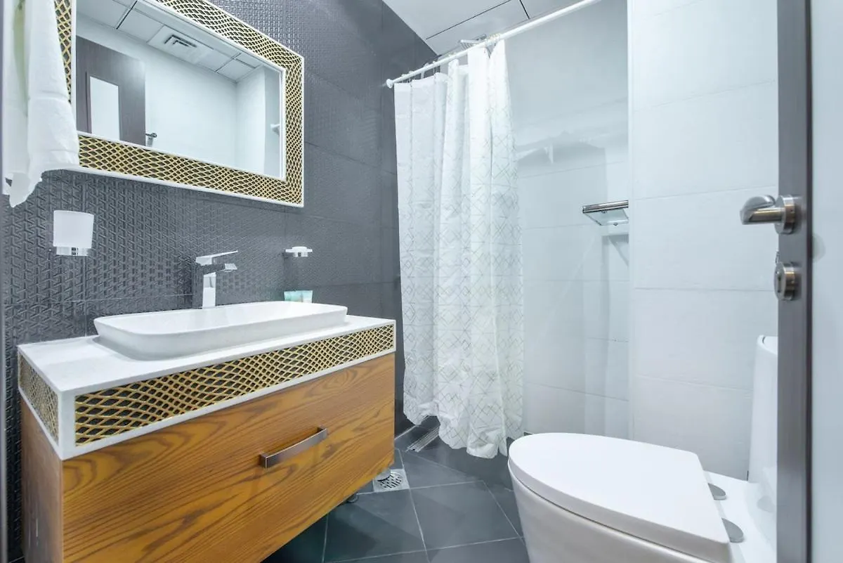 דובאי Awesome Studio Apartment With Burj Khalifa View At Business Bay