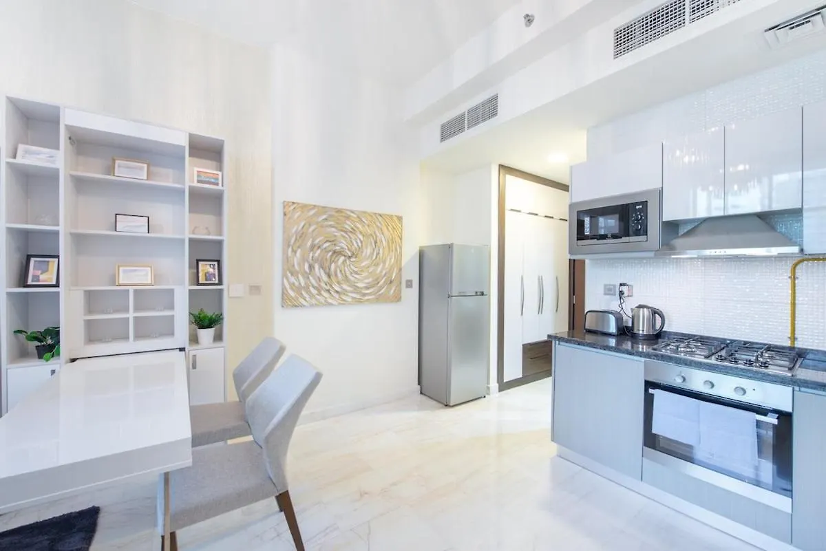 דובאי Awesome Studio Apartment With Burj Khalifa View At Business Bay